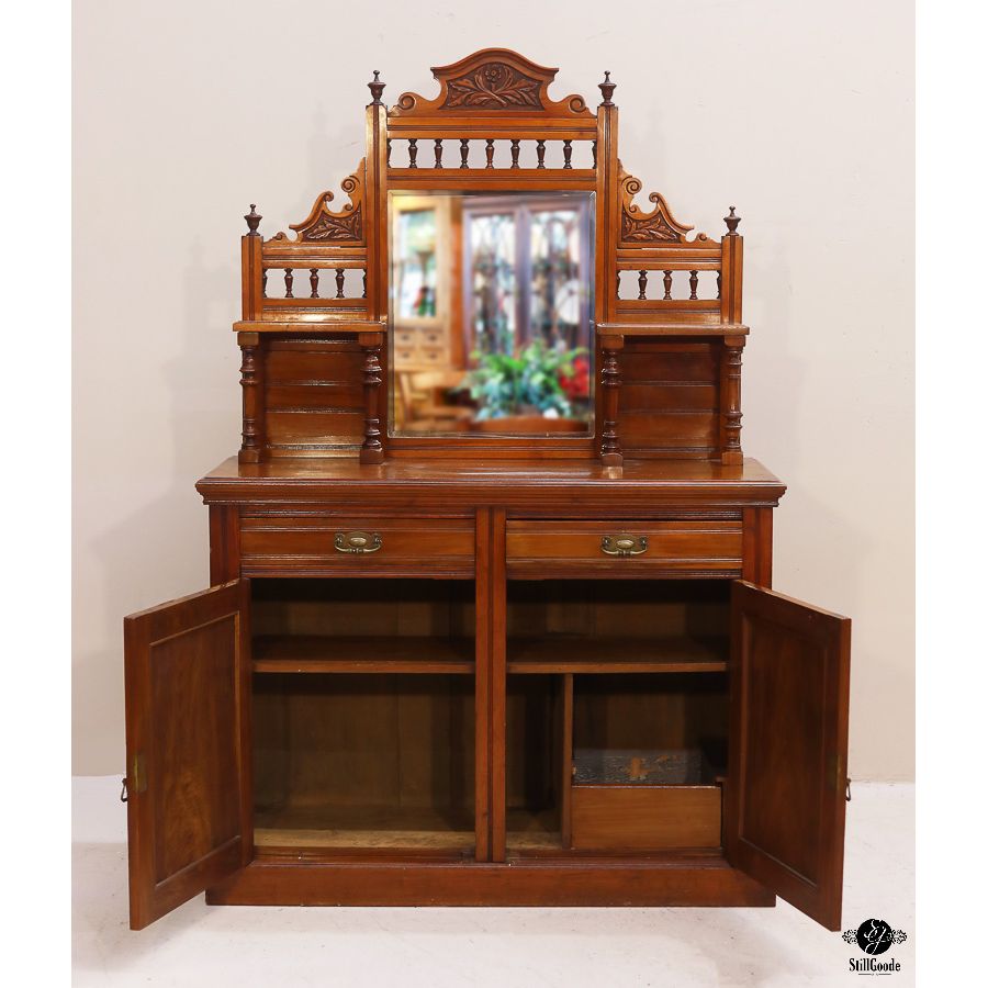 Sideboard