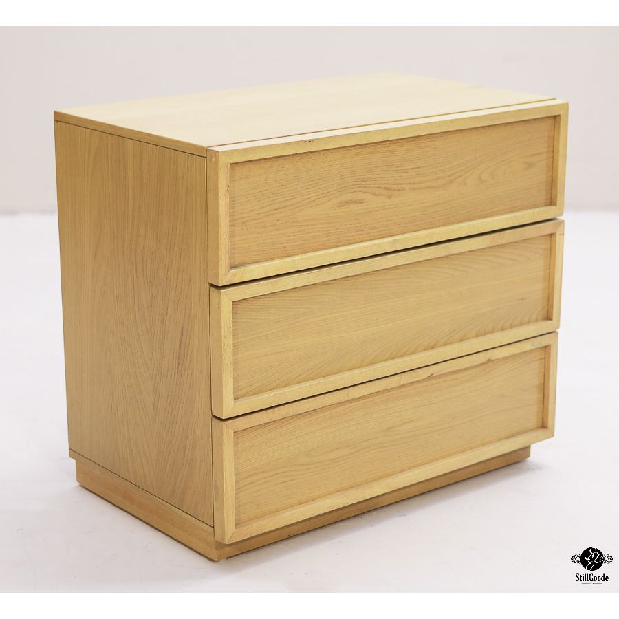 Safavieh Nightstand