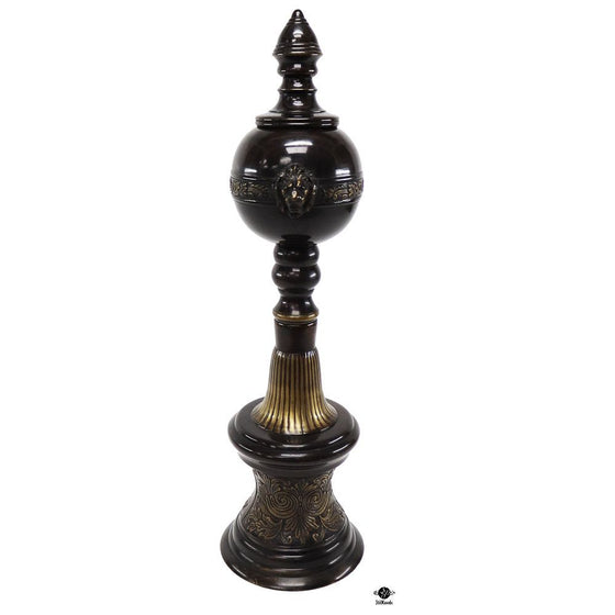 Finial