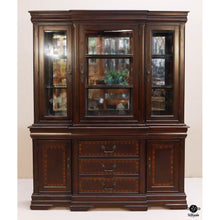  China Cabinet