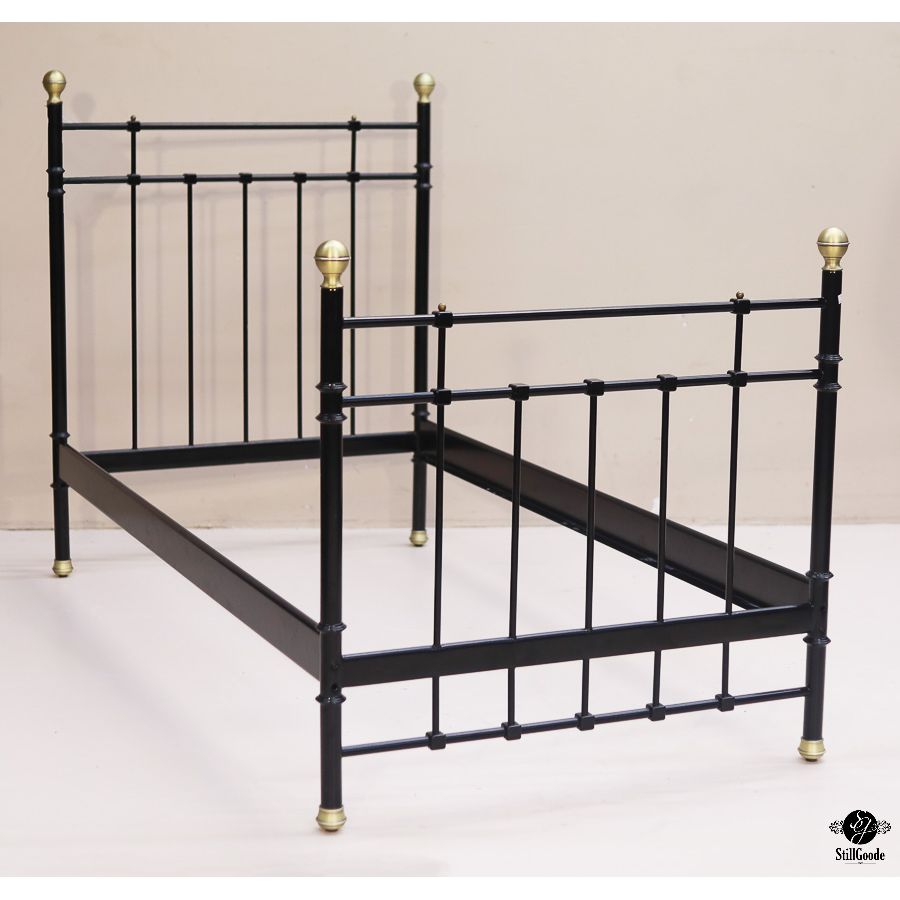 Twin Bed
