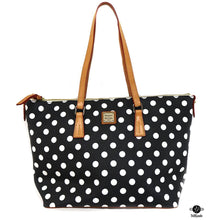  Dooney & Bourke Purse