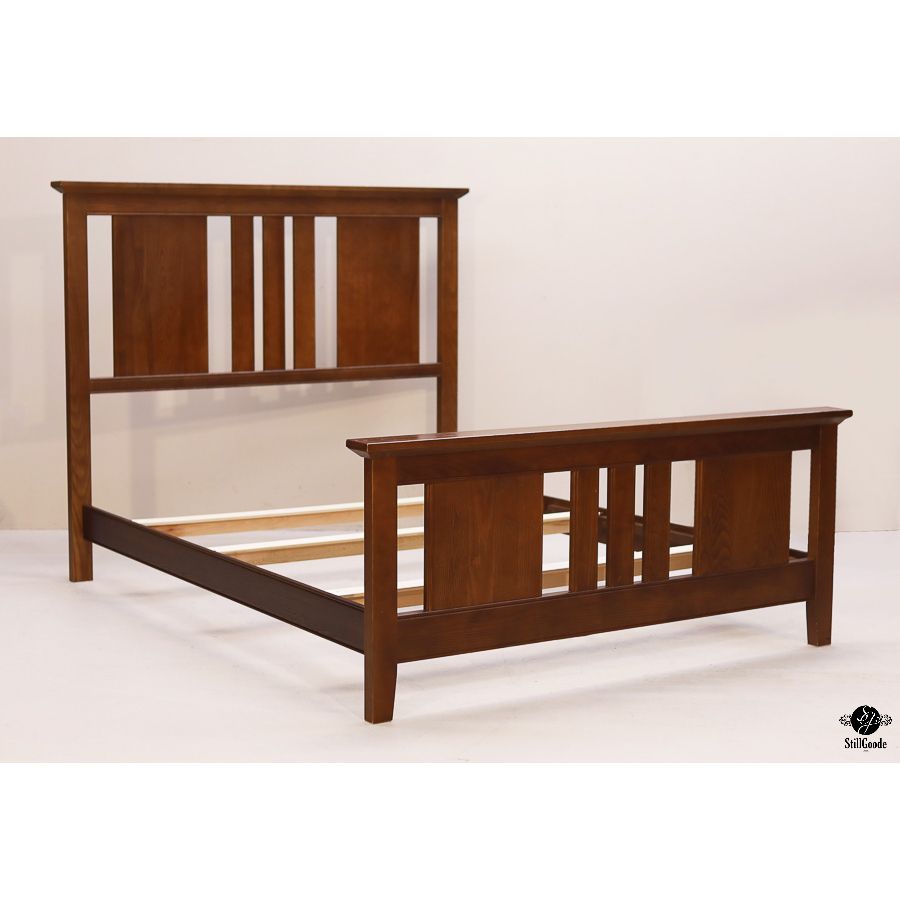 Queen Copeland Bed