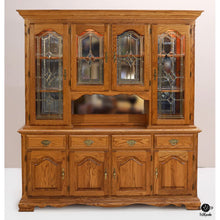  China Cabinet