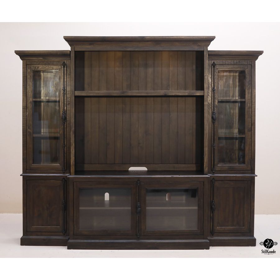 Magnussen Entertainment Center