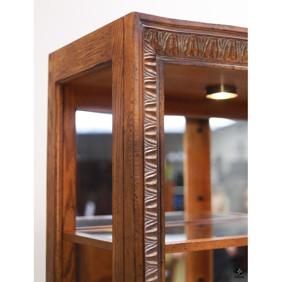 Bassett Etagere