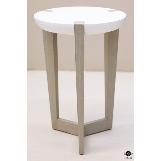 Bernhardt End Table