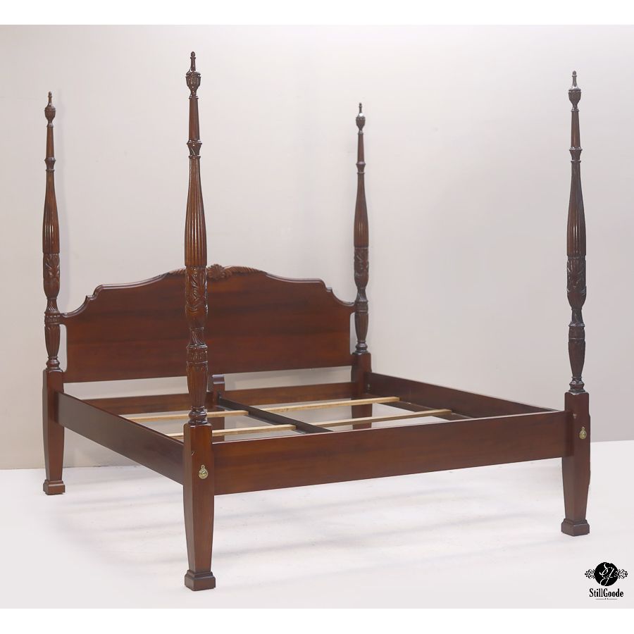 King Henkel-Harris Bed