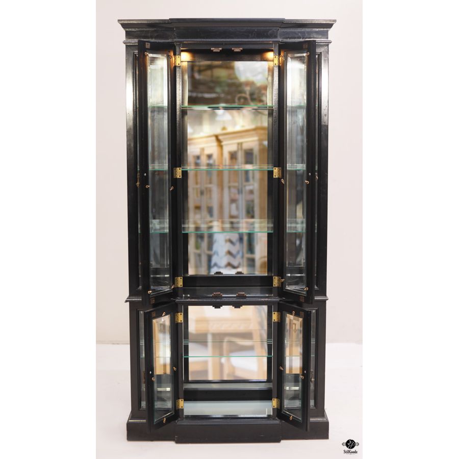 Pulaski Curio