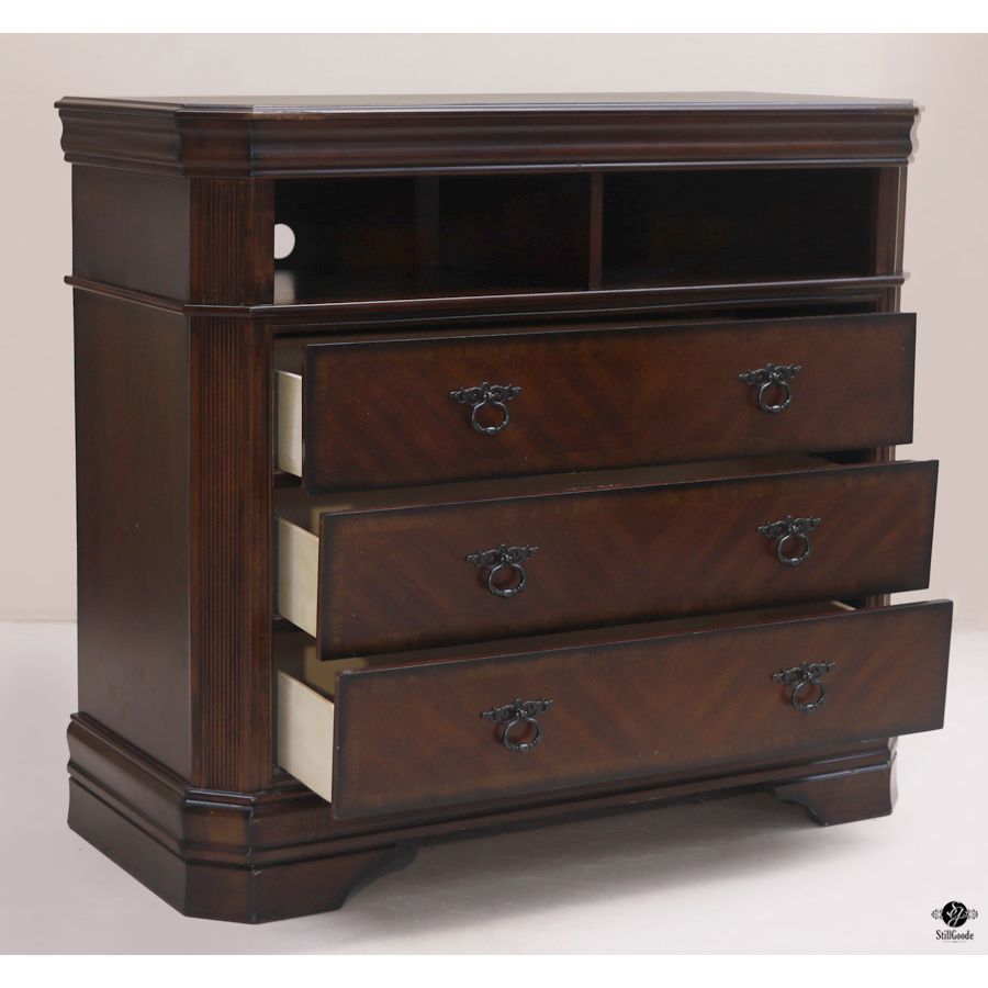 Ashley Chest of Drawers
