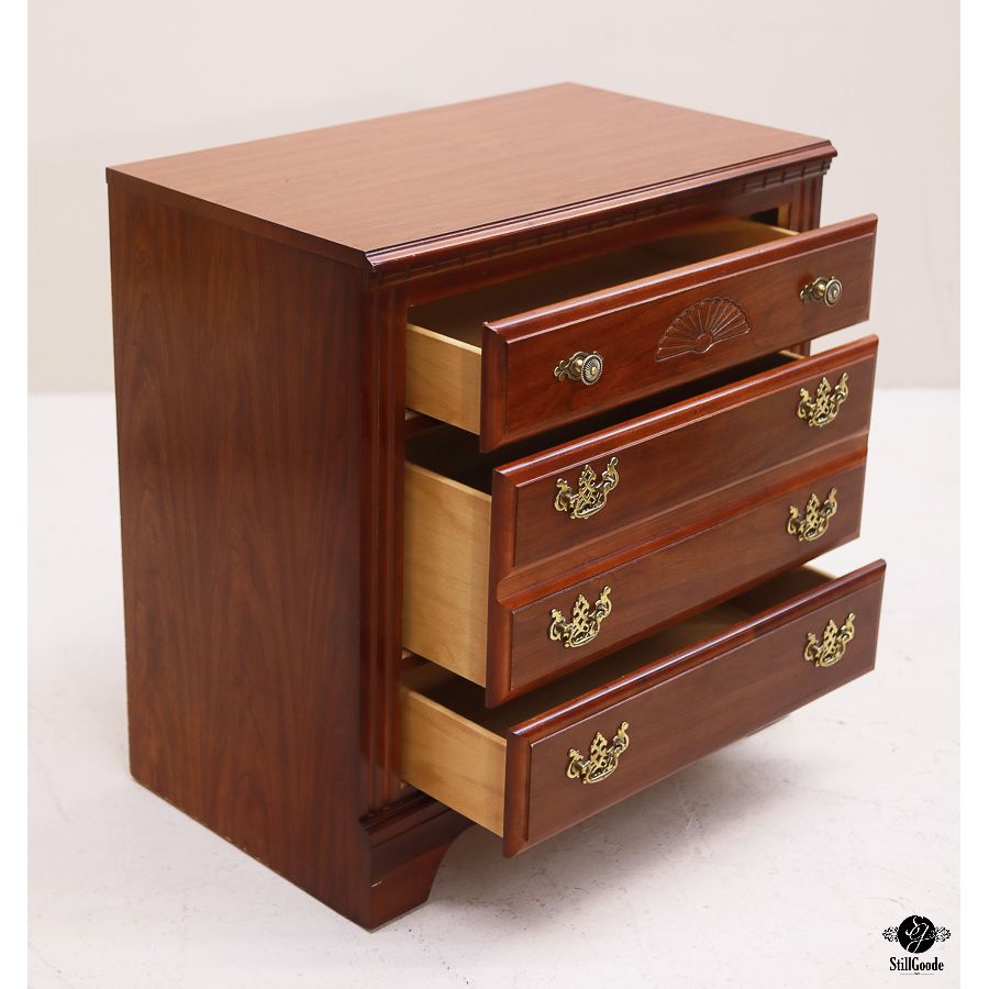 Broyhill Nightstand