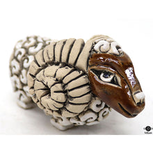  Artesania Rinconada Figurine