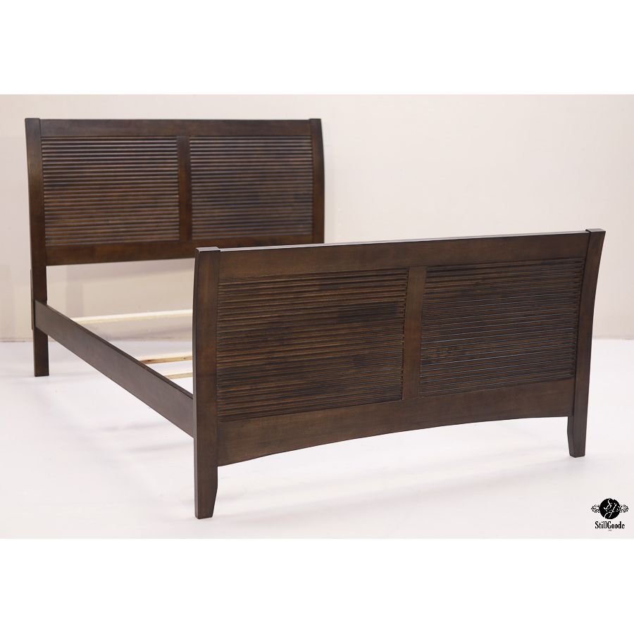 Queen Bed