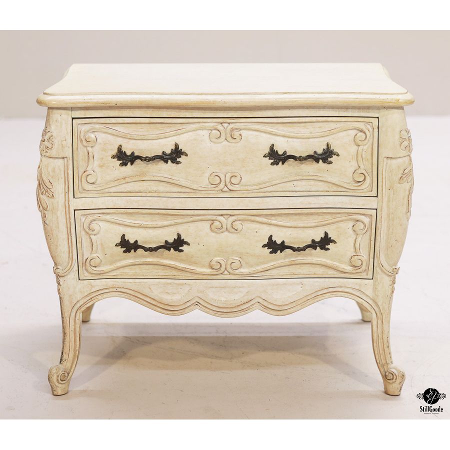 Fremarc Designs Nightstand