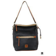  Dooney & Bourke Purse