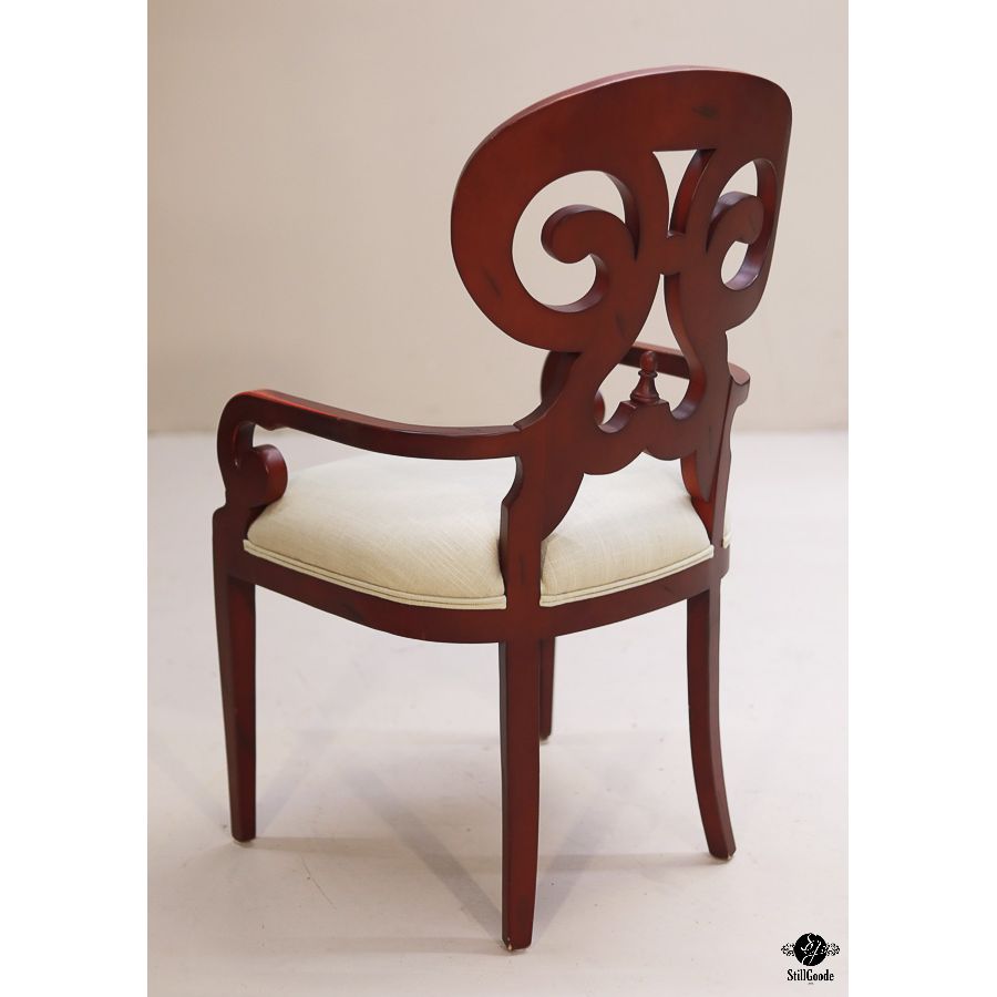 Vanguard Chair