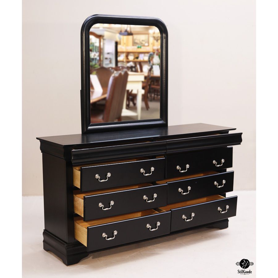 Ashley Dresser