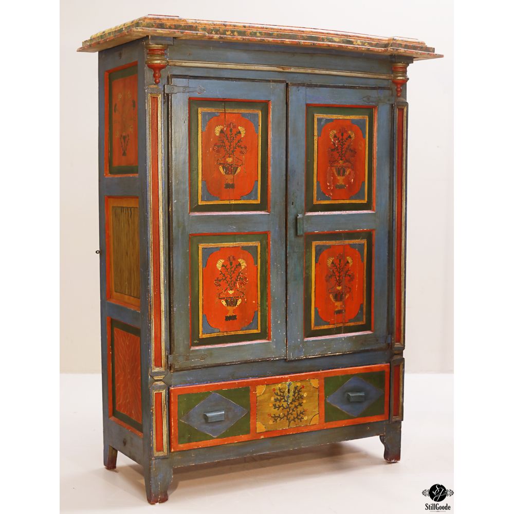 Armoire