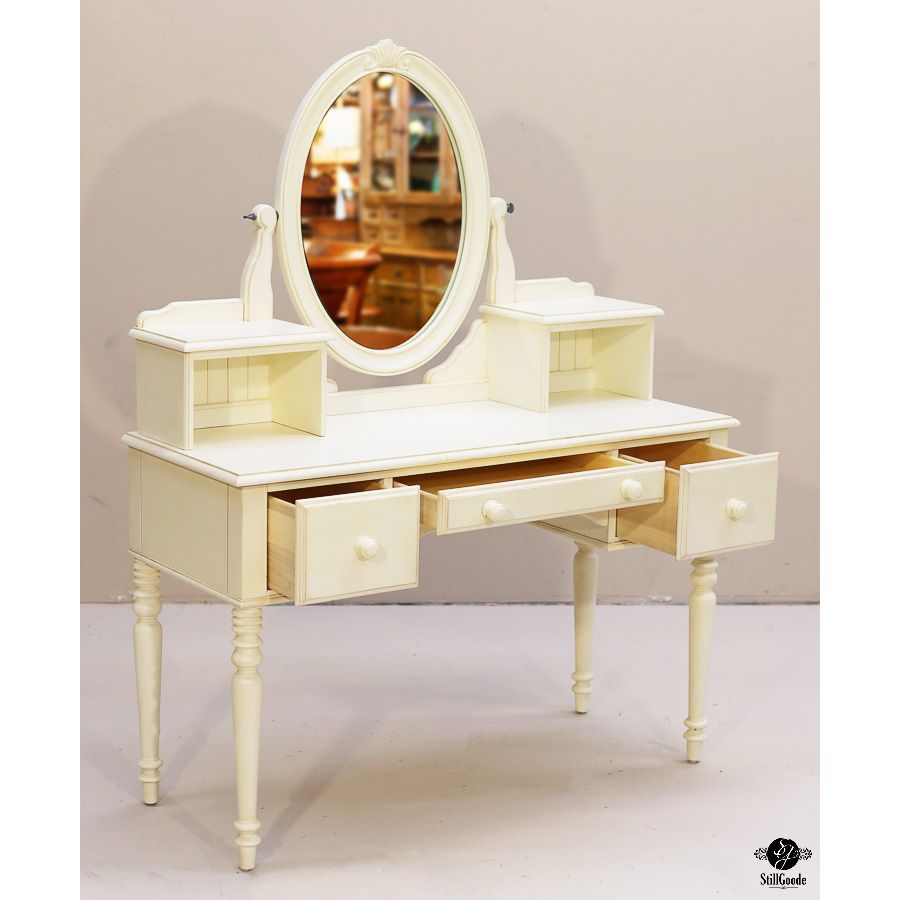 Ethan Allen Vanity