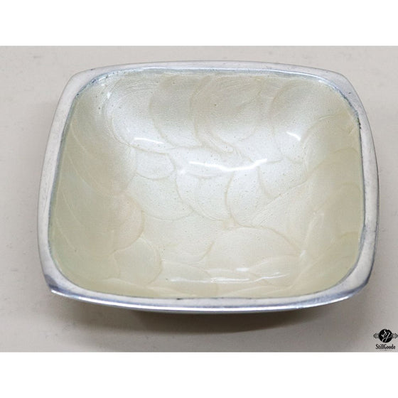 Julia Kngiht Bowl