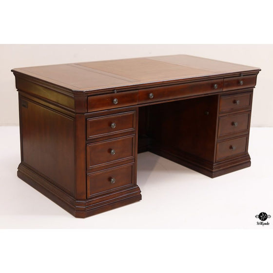 Hooker Desk