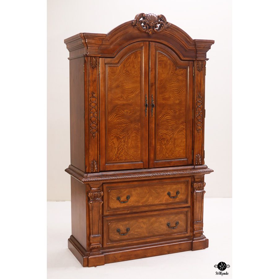Armoire