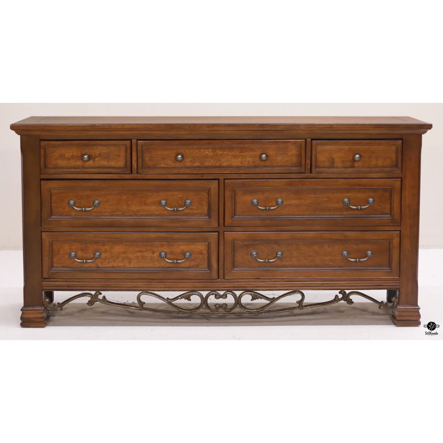Collezione Dresser