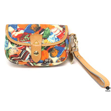  Dooney & Bourke Wristlet