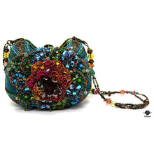  Mary Frances Clutch