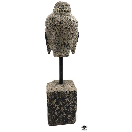 Figurine
