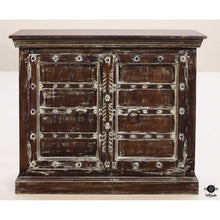  Console
