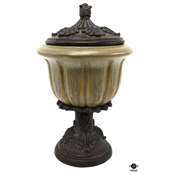 Urn