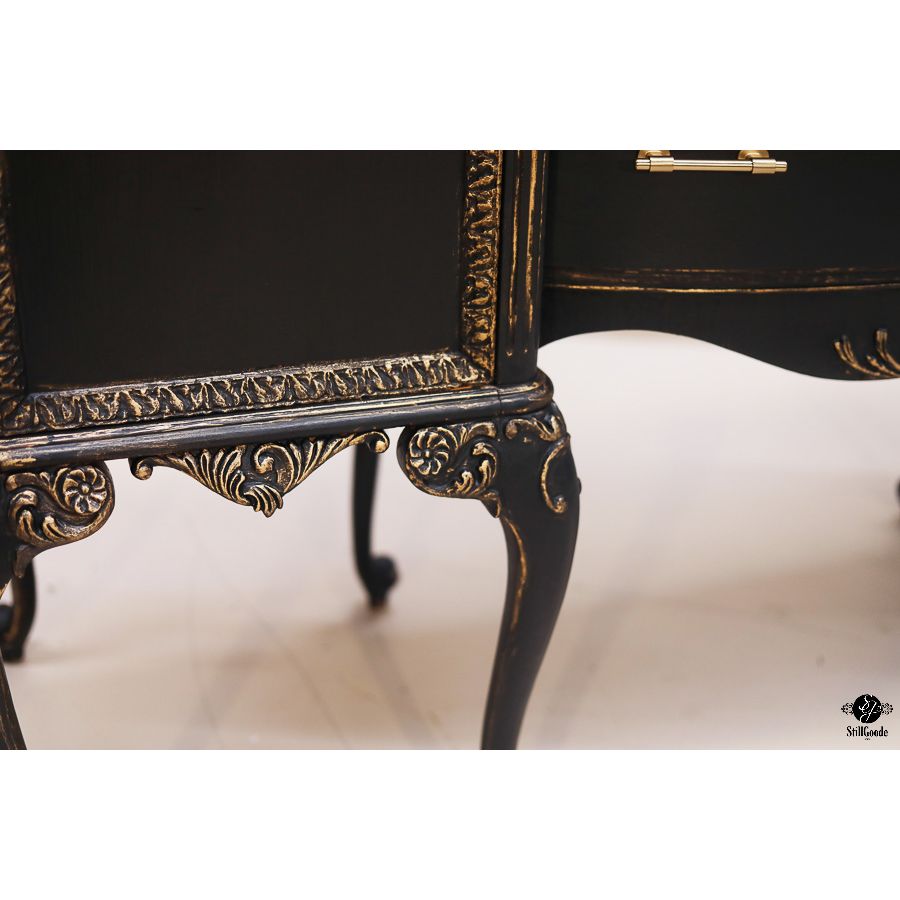 Sideboard