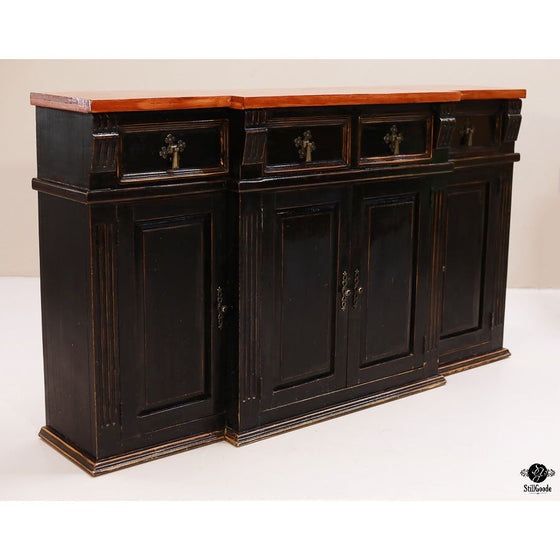 Sideboard