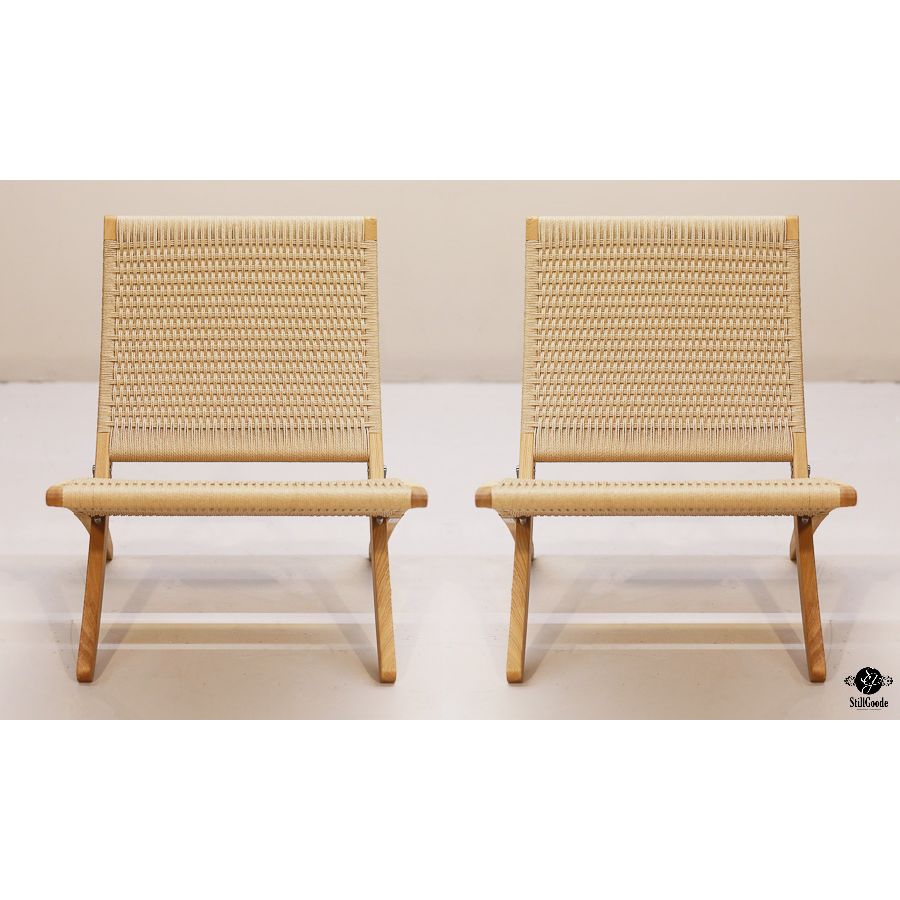 2Modern Chairs (Pair)