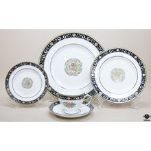  Wedgwood China Set
