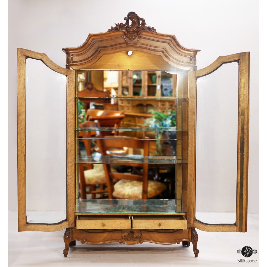 Armoire