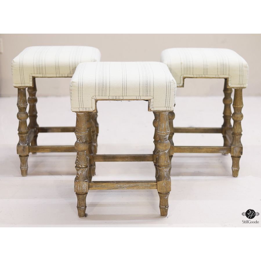 Barstool Set
