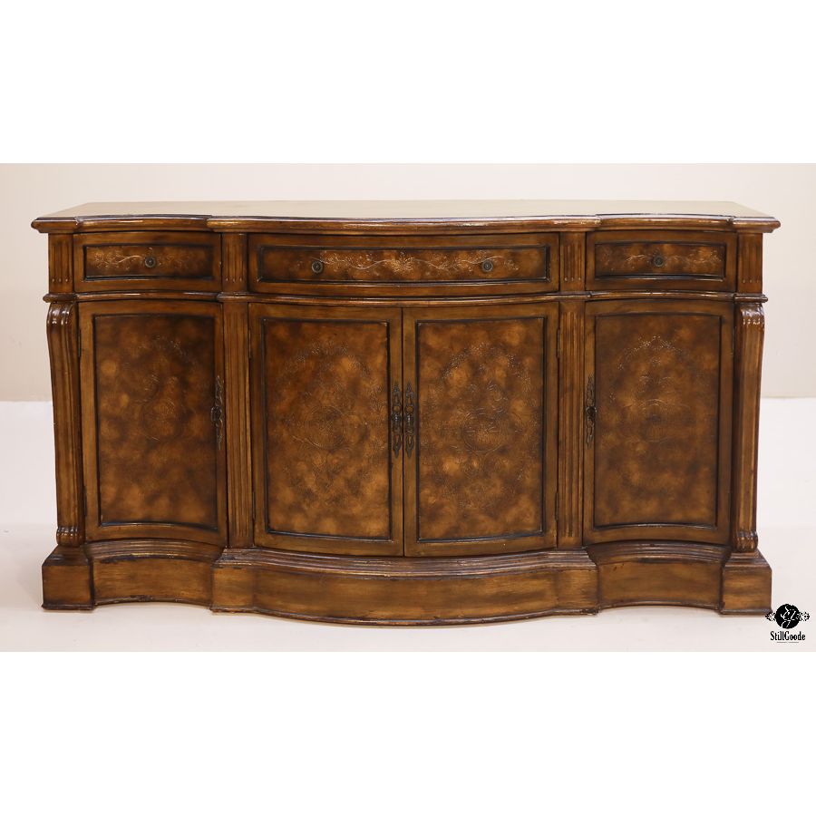 Sideboard