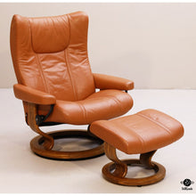  Ekornes Chair