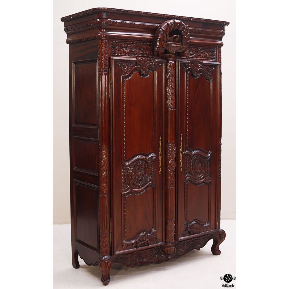 Armoire