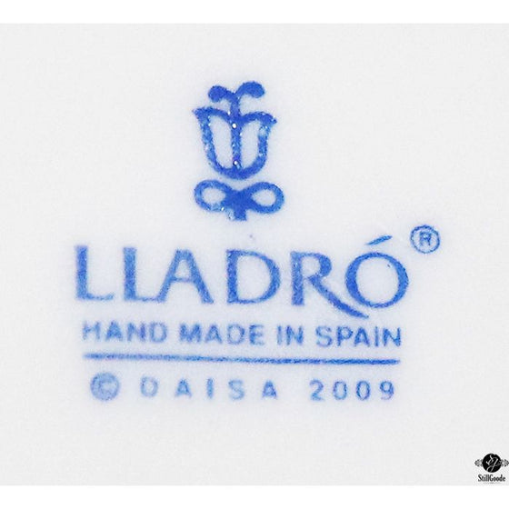 Lladro Figurine
