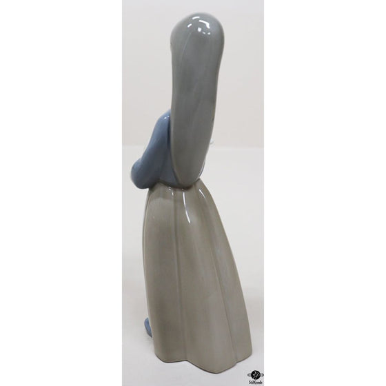 Lladro Figurine