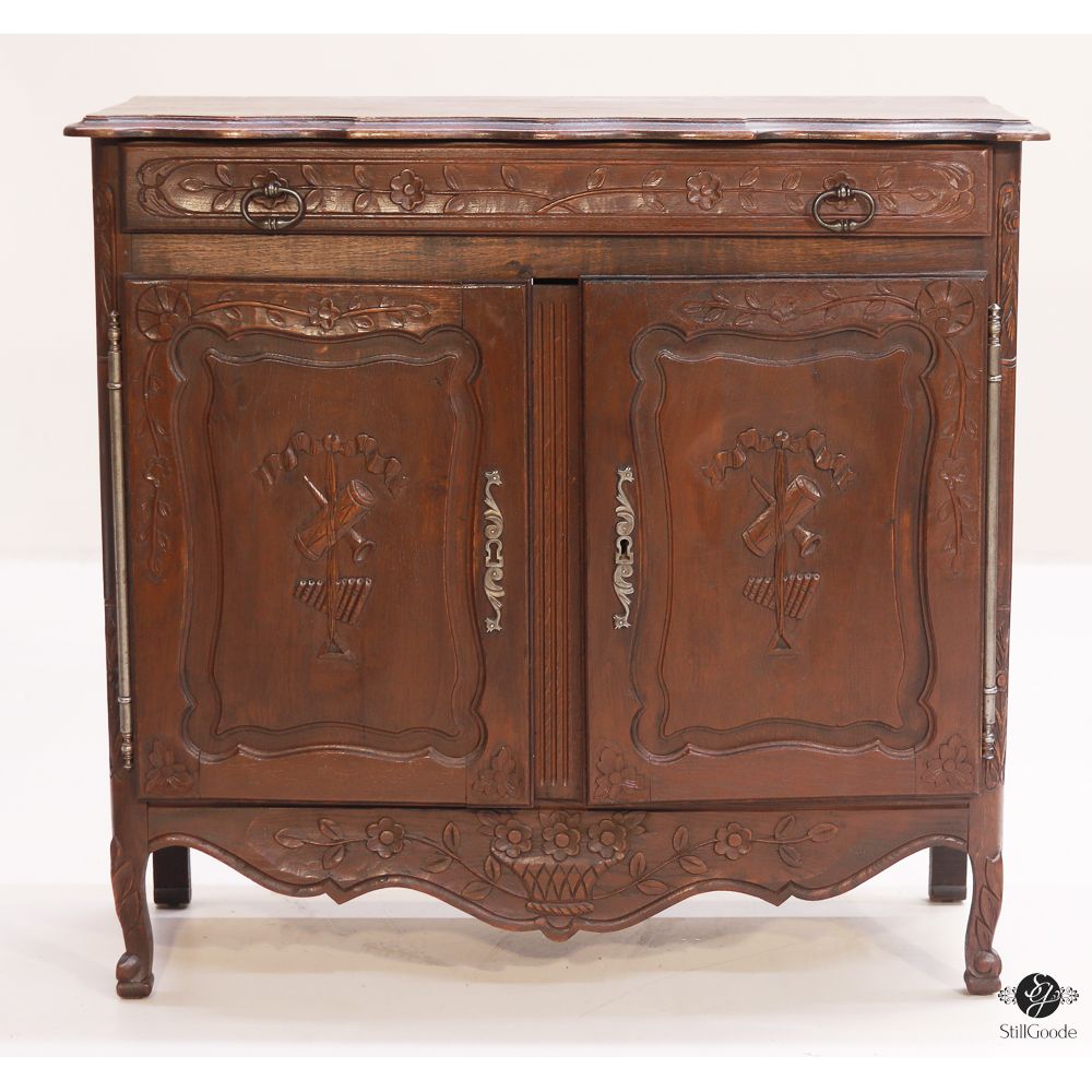 Sideboard