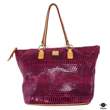  Dooney & Bourke Purse