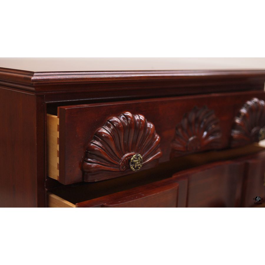 Lineage Chest of Drawers