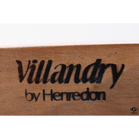 Henredon Nightstands (Pair)