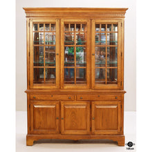  American Drew China Cabinet