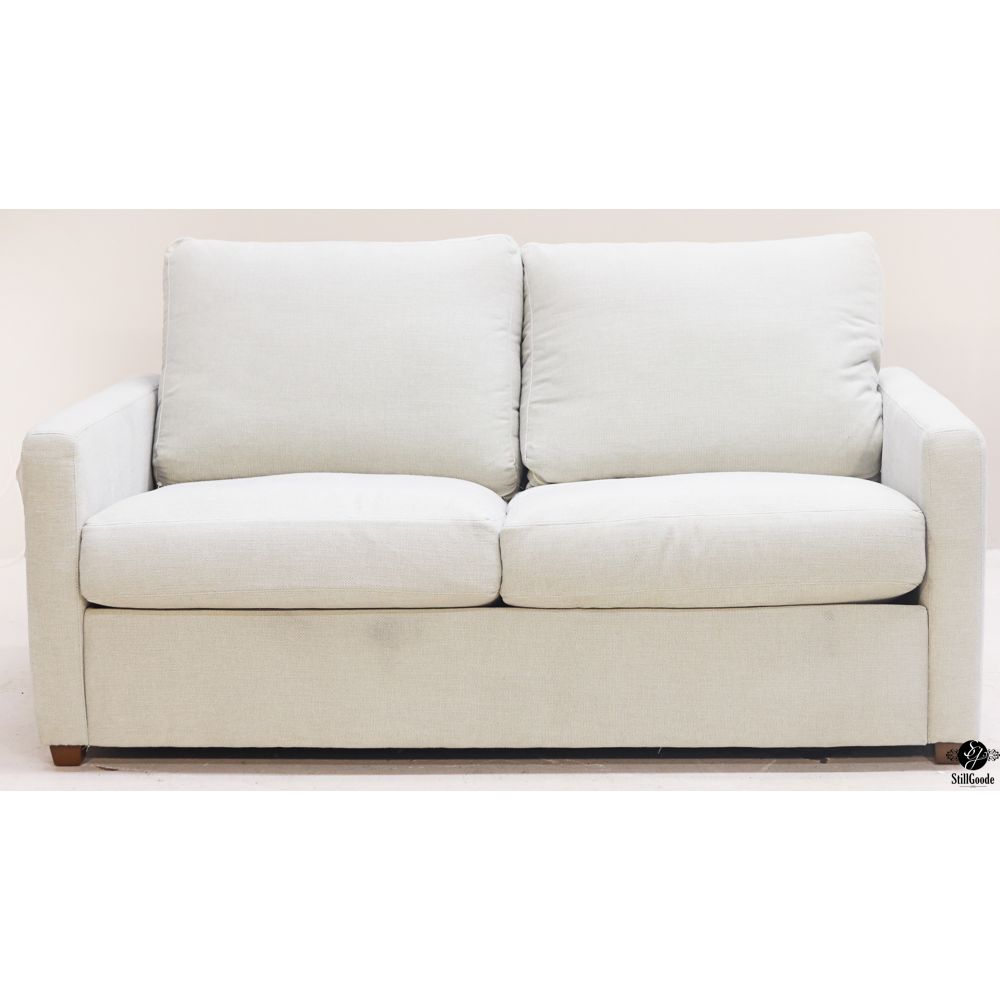 Benchmade Loveseat