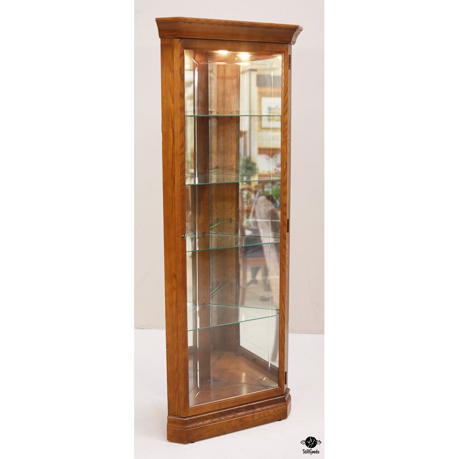 Howard Miller Curio